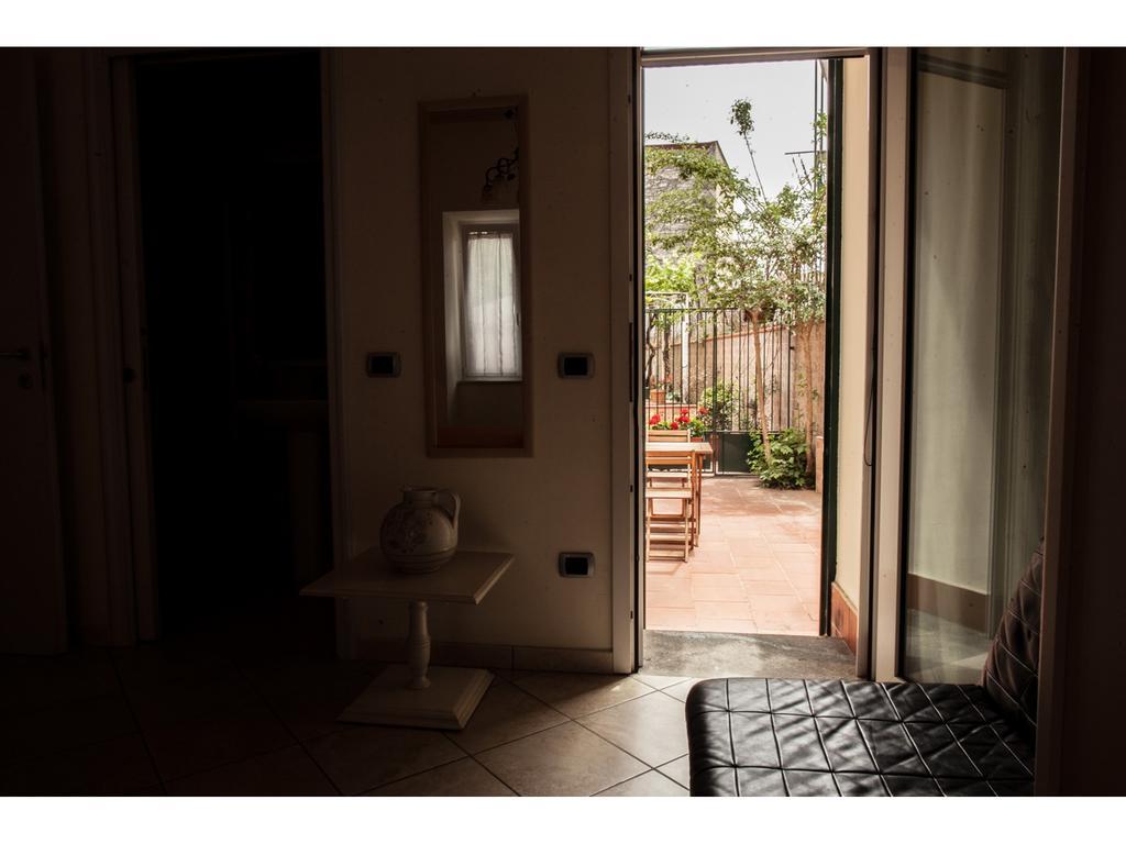 Casa Vacanze Il Gatto Rosso Trecase Rom bilde